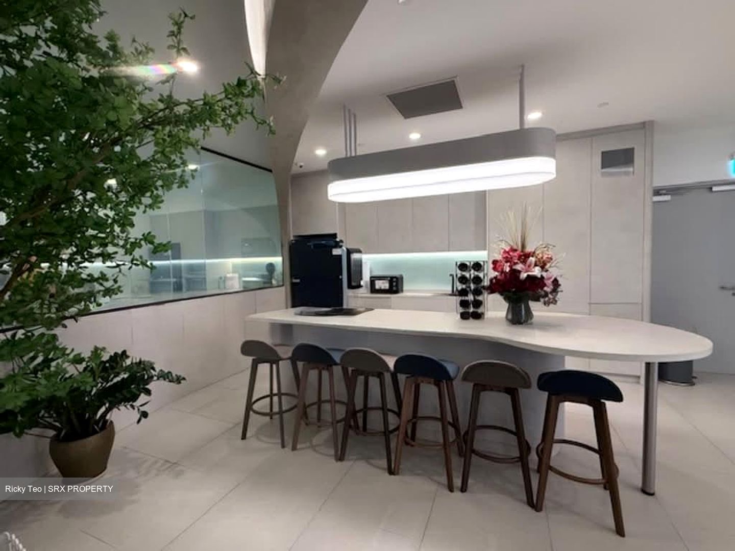 Kallang Way (D13), Factory #536391841